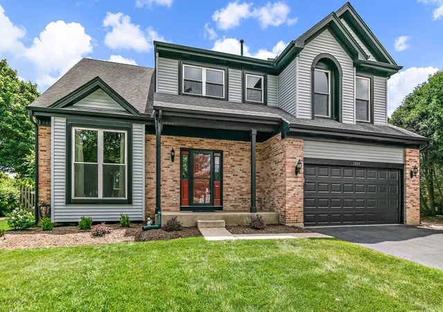 Homes for sale in Lake In The Hills, IL | 3880 Peartree Dr, Lake In The Hills, IL 60156 | MLS# 12696546