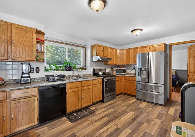 Homes for sale in Crystal Lake, IL | 3415 E Crystal Lake Ave, Crystal Lake, IL 60014 | MLS# 12696553