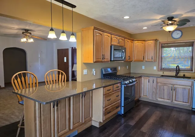 Homes for sale in Prophetstown, IL | 309 Maple St, Prophetstown, IL 61277 | MLS# 12696609
