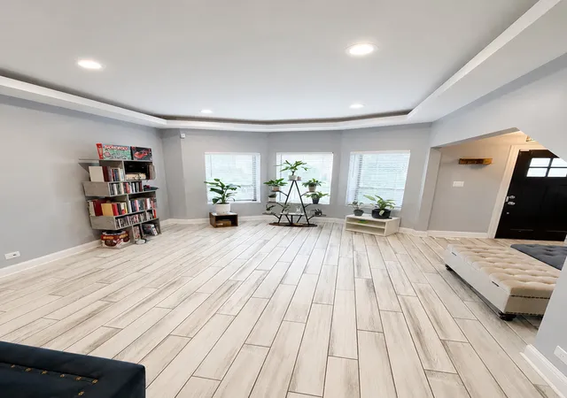 Photo 3 of Single family home for sale at 1506 E Marquette Rd, Chicago, IL 60637 | MLS# 12696617 | Listing updated on 2026-09-13