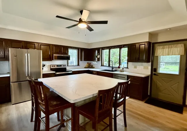 3rd image of 3 Trexler Ave, Oglesby, IL 61348 | MLS# 12696677