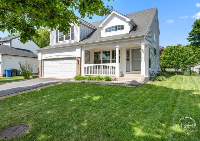 Homes for sale in South Elgin, IL | 5 Ridge Ct, South Elgin, IL 60177 | MLS# 12696698