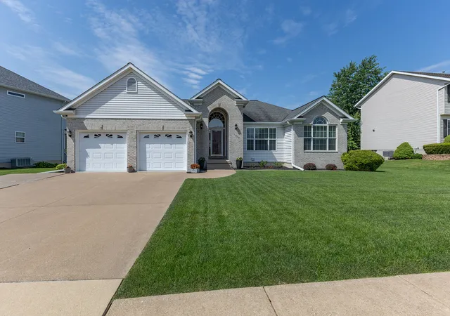 Homes for sale in Coal Valley, IL | 1508 E 5th St, Coal Valley, IL 61240 | MLS# 12696700