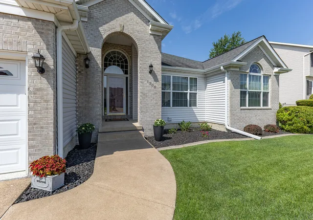 Homes for sale in Coal Valley, IL | 1508 E 5Th St, Coal Valley, IL 61240 | MLS# 12696700