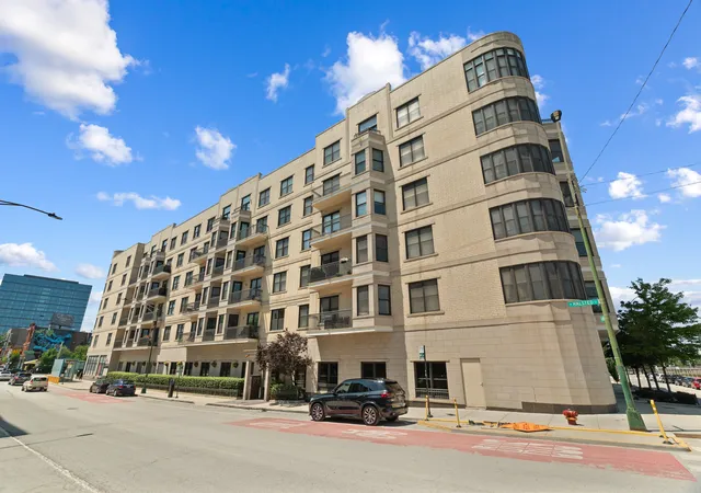 1st image of 520 N Halsted St #305, Chicago, IL 60642 | MLS# 12696739