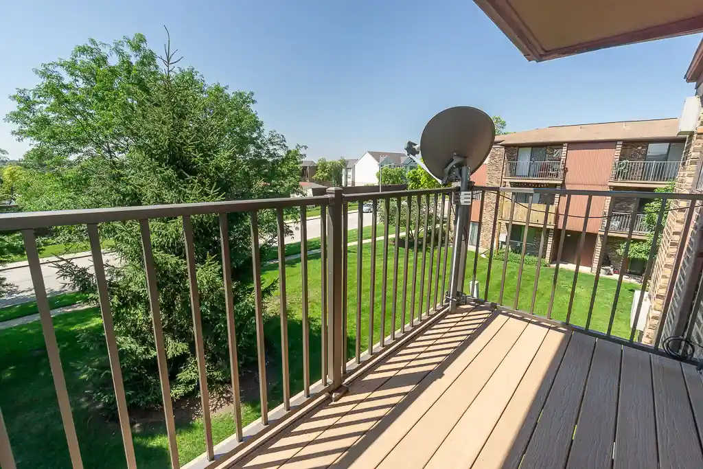 Listing Photo 14 - Condo for sale in 178 Dunteman Dr located at 178 Dunteman Dr, Glendale Heights, IL 60139 - Unit #302