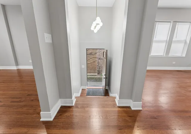 4th image of 8015 S Paxton Ave, Chicago, IL 60617 | MLS# 12696783