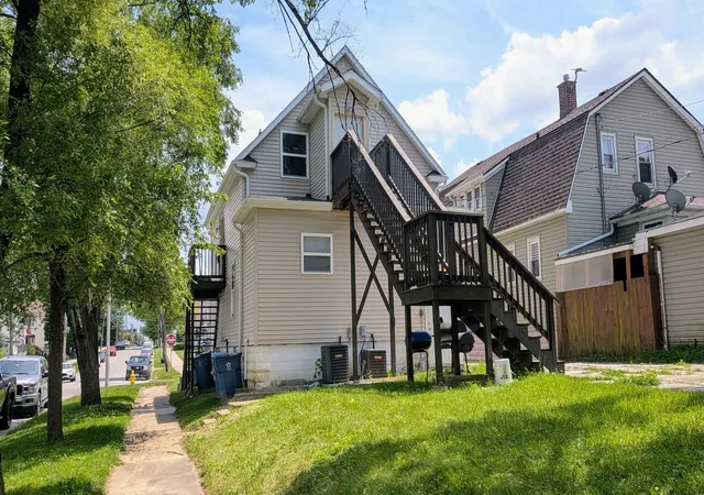 12th image of 1700 Euclid Ave, Chicago Heights, IL 60411 | MLS# 12696802