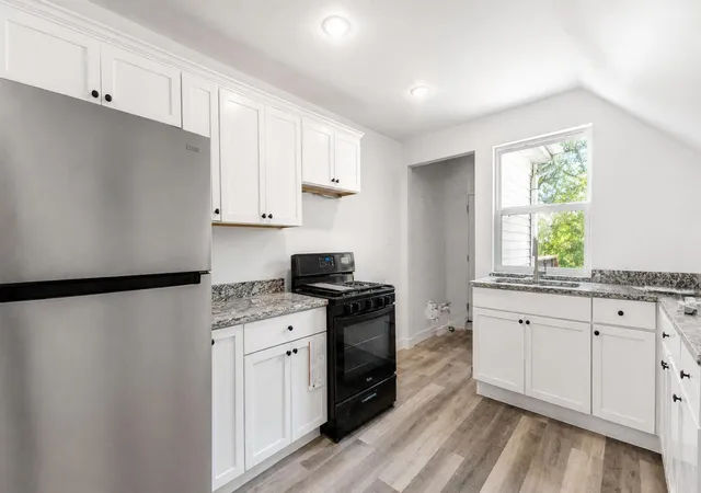 3rd image of 1700 Euclid Ave, Chicago Heights, IL 60411 | MLS# 12696802