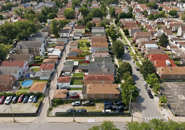 2nd image of 5101 S Richmond St, Chicago, IL 60632 | MLS# 12696822