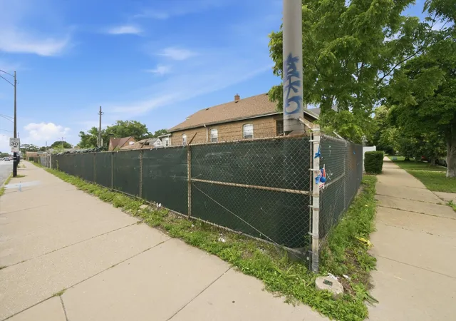 4th image of 5101 S Richmond St, Chicago, IL 60632 | MLS# 12696822