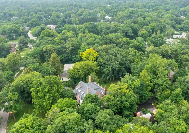51st image of 400 Washington Rd, Lake Forest, IL 60045 | MLS# 12696840