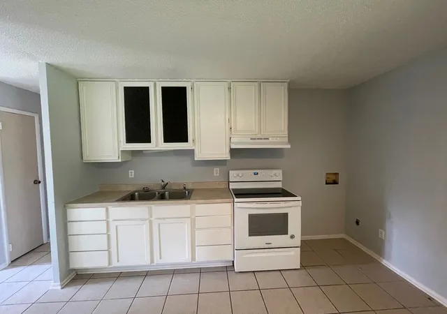 4th image of 803 Skyline Dr, Danville, IL 61832 | MLS# 12696843