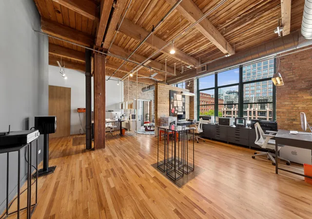 Homes for sale in Chicago, IL | 1017 W Washington Blvd, Chicago, IL 60607