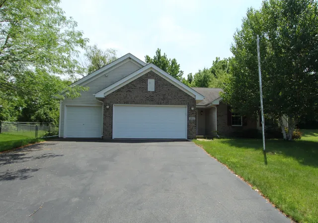 Homes for sale in Rockford, IL | 6811 Hedgewood Rd, Rockford, IL 61108 | MLS# 12696871