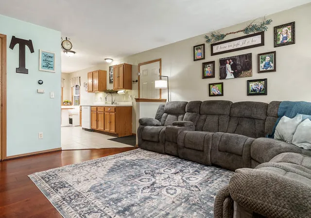 Homes for sale in Rockford, IL | 3920 Ashwinton Way, Rockford, IL 61109 | MLS# 12696905