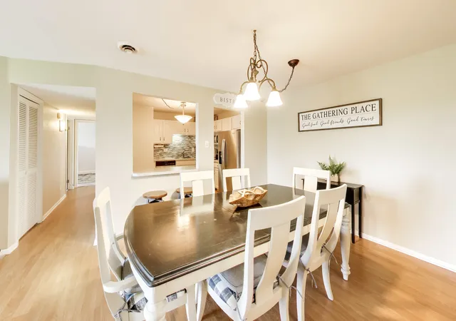 Photo 4 of Condo for sale at 5840 W 104th Street #415, Oak Lawn, IL 60453 | MLS# 12696909 | Listing updated on 2026-07-31