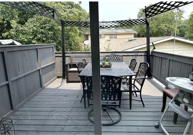 14th image of 1330 Todd Farm Dr, Elgin, IL 60123 | MLS# 12697021