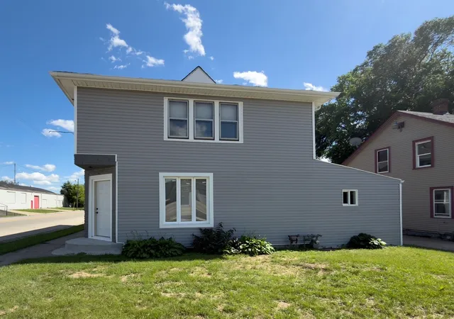 2nd image of 3304 W State St, Rockford, IL 61102 | MLS# 12697058