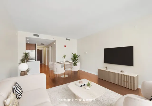 5th image of 130 N Garland Ct #2504, Chicago, IL 60602 | MLS# 12697097