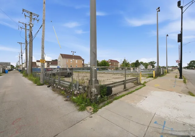 5th image of 5101-5117 S Sacramento Ave, Chicago, IL 60632 | MLS# 12697116