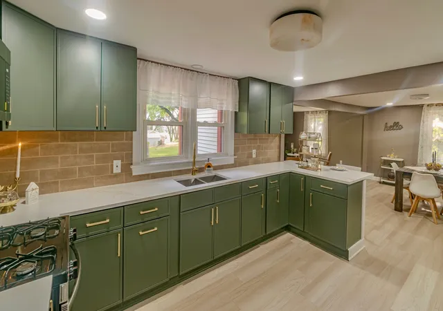 Photo 3 of Single family home for sale at 1826 Leonard Rd, Rockford, IL 61109 | MLS# 12697133 | Listing updated on 2026-08-11