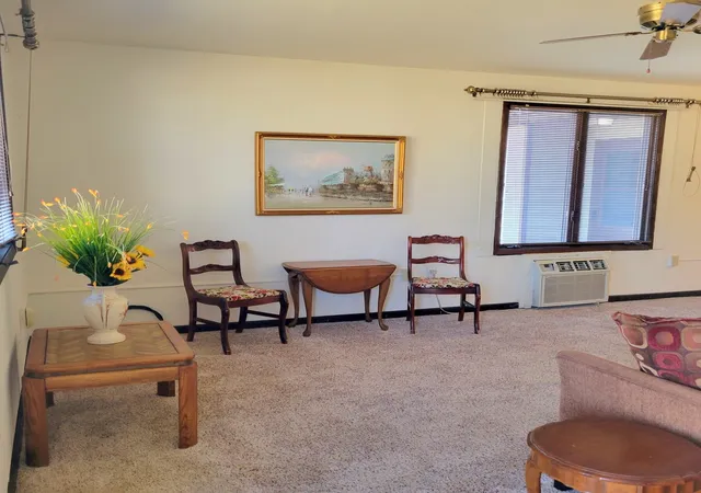 Homes for sale in Moline, IL | 3618 15Th Avenue Court, Moline, IL 61265 | MLS# 12697142