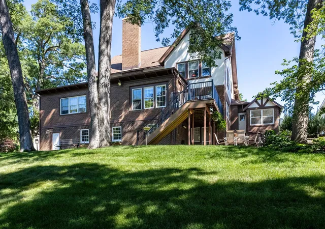 Homes for sale in East Moline, IL | 906 20Th Ave, East Moline, IL 61244 | MLS# 12697169