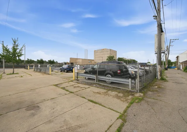 5th image of 3101-3125 W 51St St, Chicago, IL 60632 | MLS# 12697231