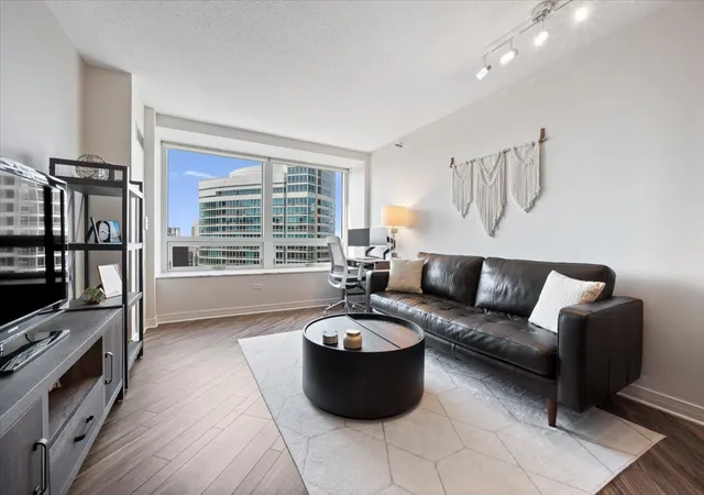 4th image of 512 N Mcclurg Ct #3812, Chicago, IL 60611 | MLS# 12697245