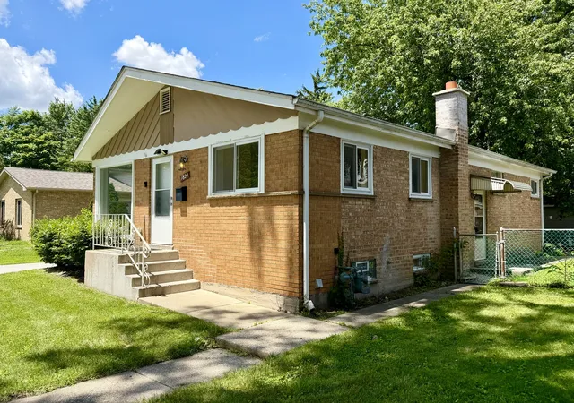 4th image of 1820 169Th St, Hazel Crest, IL 60429 | MLS# 12697252