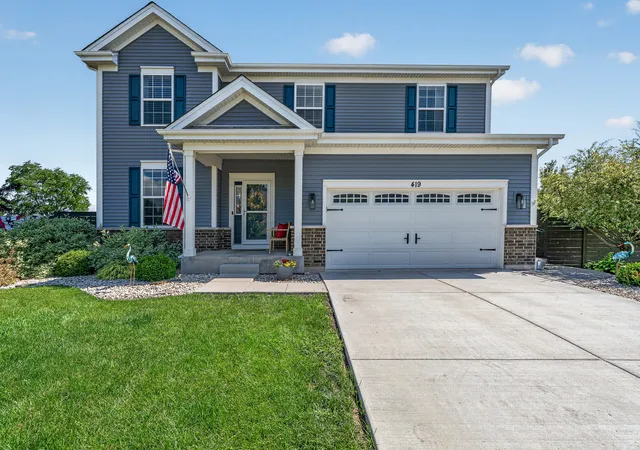 Homes for sale in Hampshire, IL | 419 Zachary Dr, Hampshire, IL 60140 | MLS# 12697258