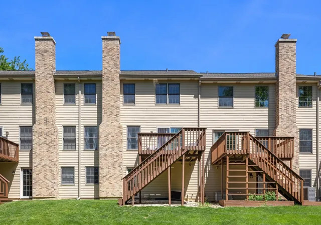 20th image of 27w225 Ash Ct, Winfield, IL 60190 | MLS# 12697272