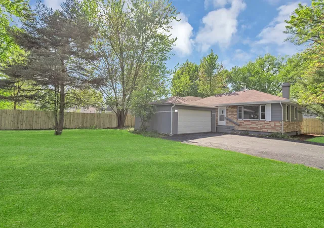 Homes for sale in South Elgin, IL | 117 Arthur Ave, South Elgin, IL 60177 | MLS# 12697293