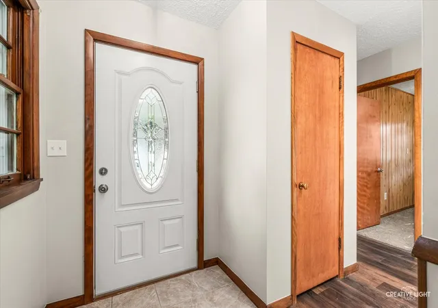 4th image of 203 S Rosedale Ave, Aurora, IL 60506 | MLS# 12697317