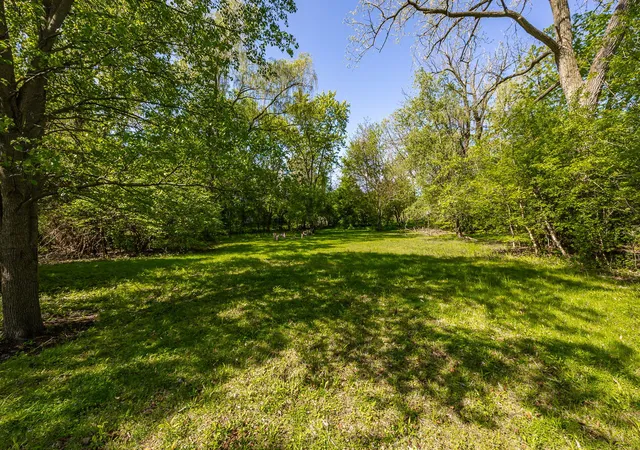 3rd image of 4624 Lee Ave, Downers Grove, IL 60515 | MLS# 12697328