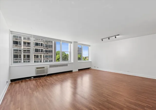 4th image of 4250 N Marine Dr #531, Chicago, IL 60613 | MLS# 12697351