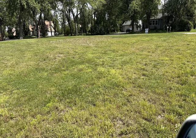 5th image of 7240 Giddings Ave, Burr Ridge, IL 60527 | MLS# 12697387