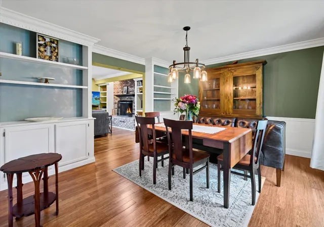 3rd image of 2135 Hamilton Dr, West Dundee, IL 60118 | MLS# 12697410