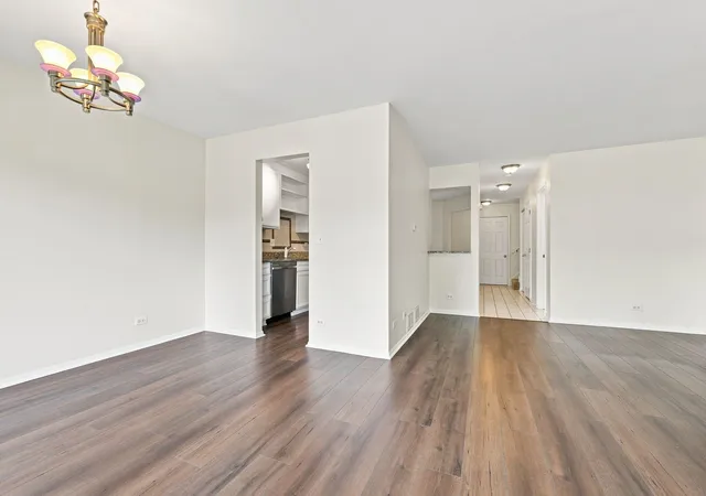 Photo 3 of Townhouse for sale at 1509 N Saint Marks Pl, Palatine, IL 60067 | MLS# 12697424 | Listing updated on 2026-09-01