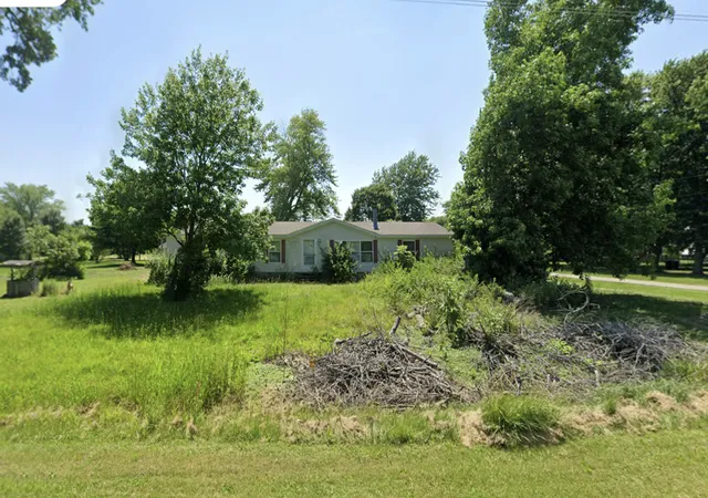 Homes for sale in Litchfield, IL | 11661 Oriole Rd, Litchfield, IL 62056 | MLS# 12697445