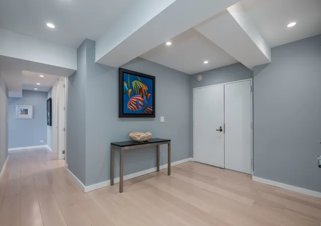 4th image of 175 E Delaware Pl #7201-7202, Chicago, IL 60611 | MLS# 12697463