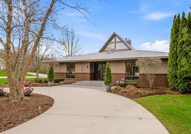 Homes for sale in Homer Glen, IL | 16212 Maramel Dr, Homer Glen, IL 60491 | MLS# 12697469
