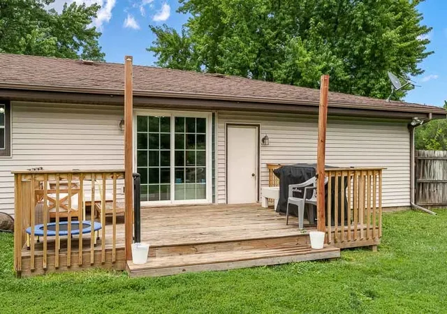 Homes for sale in Machesney Park, IL | 819 Greglynn St, Machesney Park, IL 61115 | MLS# 12697475