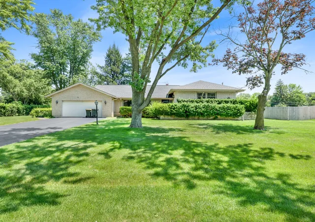 Homes for sale in Prospect Heights, IL | 15 E Leon Ln, Prospect Heights, IL 60070 | MLS# 12697515