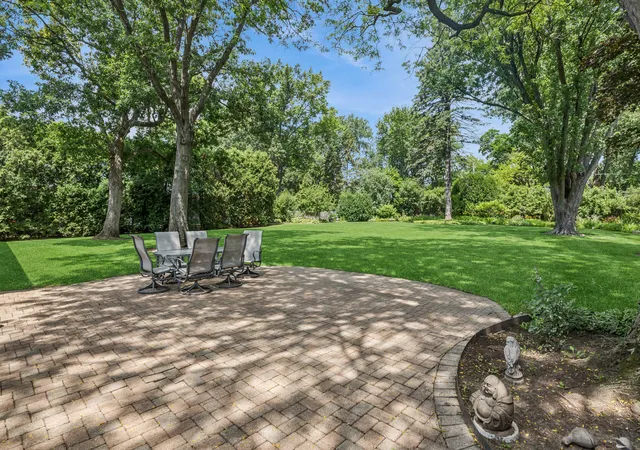 3rd image of 476 Briar Ln, Lake Forest, IL 60045 | MLS# 12697552