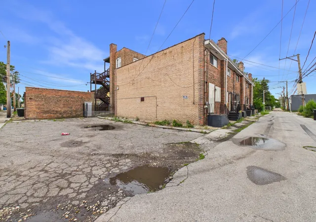 20th image of 7915 S Saginaw Ave #F, Chicago, IL 60617 | MLS# 12697570