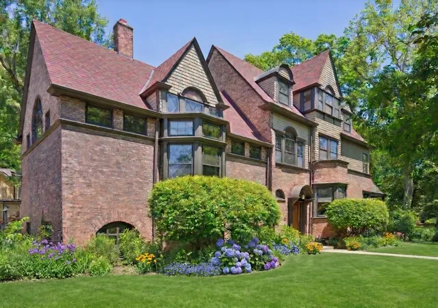 1st image of 225 Hamilton St, Evanston, IL 60202 | MLS# 12697684