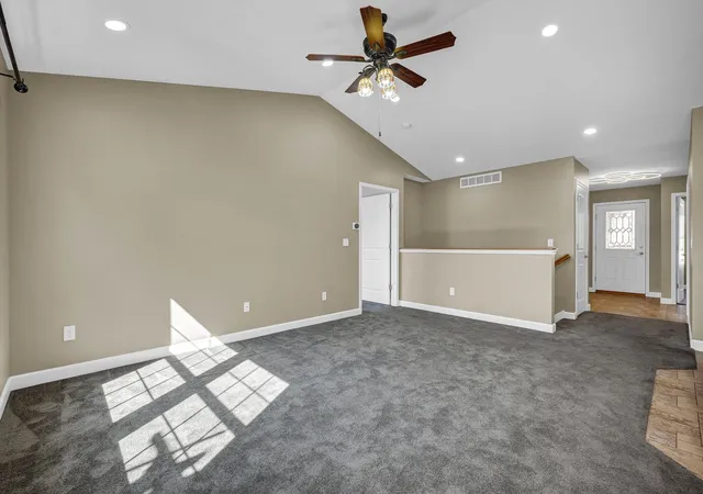Photo 3 of Townhouse for sale at 171 Cassidy Rd, Normal, IL 61761 | MLS# 12697711 | Listing updated on 2026-09-07