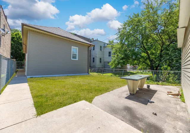 Homes for sale in Chicago, IL | 7752 S Evans Ave, Chicago, IL 60619 | MLS# 12697730
